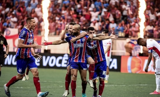 Bahia vence o Nutico na Fonte Nova e est na semifinal da Copa do Nordeste