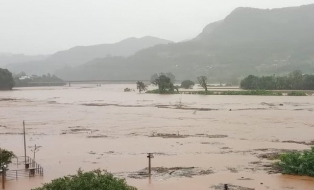 Jernimo oferece envio de profissionais baianos para o Rio Grande do Sul; estado est em calamidade aps temporal