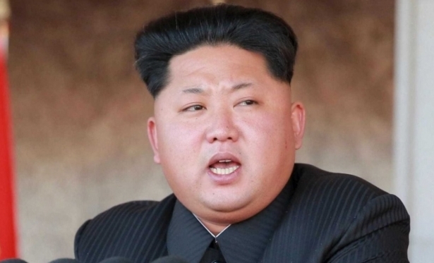 Kim Jong-un diz que Coreia do Norte vive 